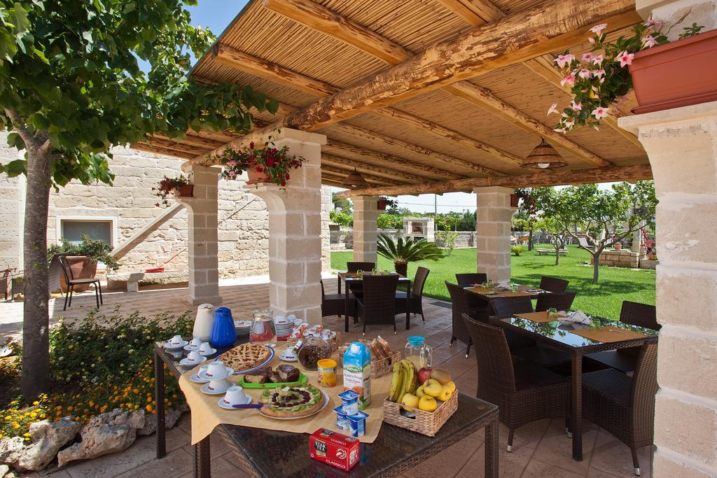 Il Giardino Del Tiglio Bed & Breakfast อุจจาโน ลาเคียซา ภายนอก รูปภาพ