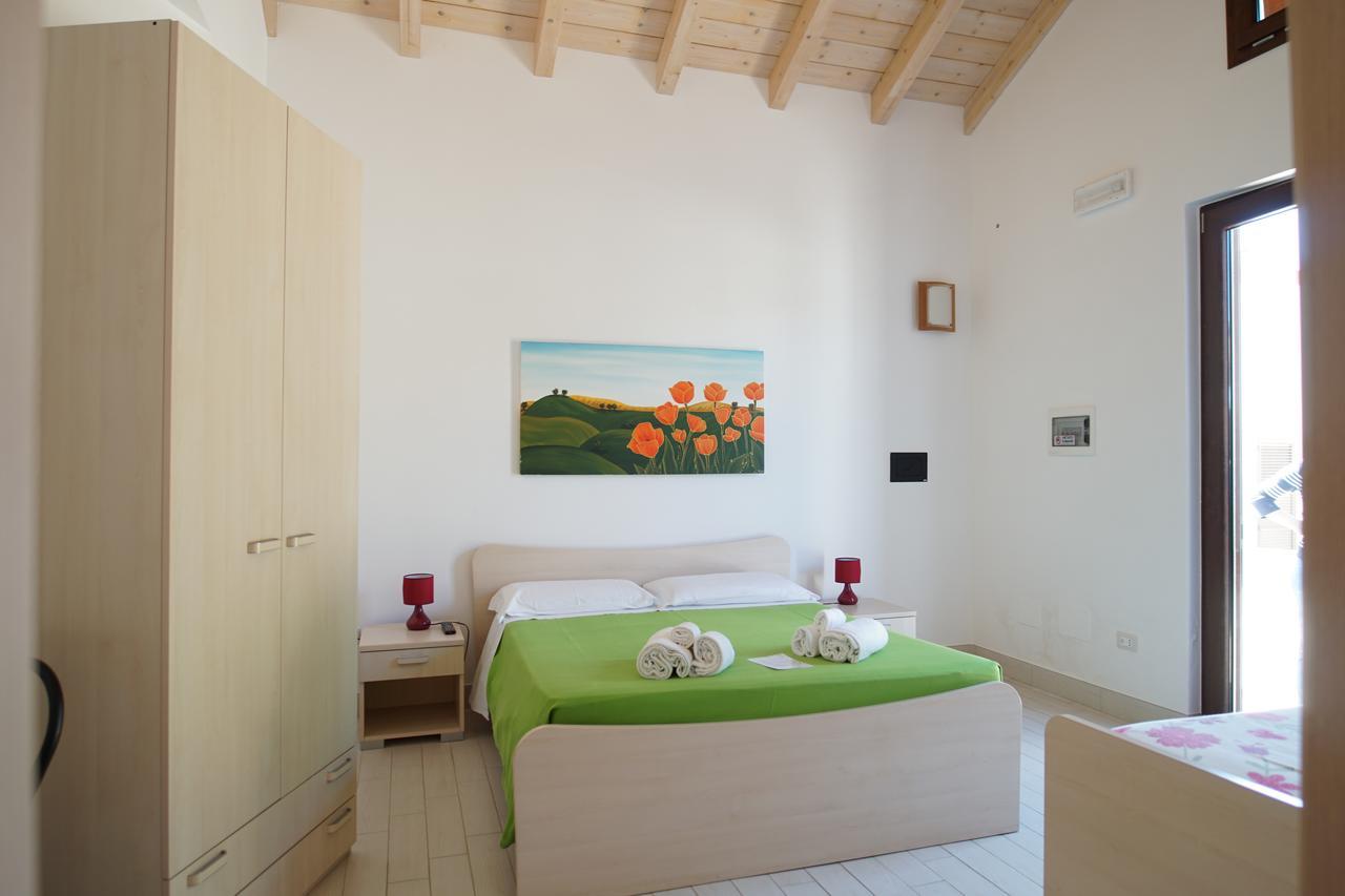 Il Giardino Del Tiglio Bed & Breakfast อุจจาโน ลาเคียซา ภายนอก รูปภาพ