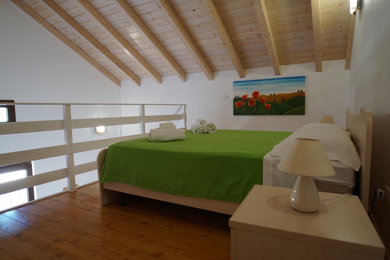 Il Giardino Del Tiglio Bed & Breakfast อุจจาโน ลาเคียซา ภายนอก รูปภาพ