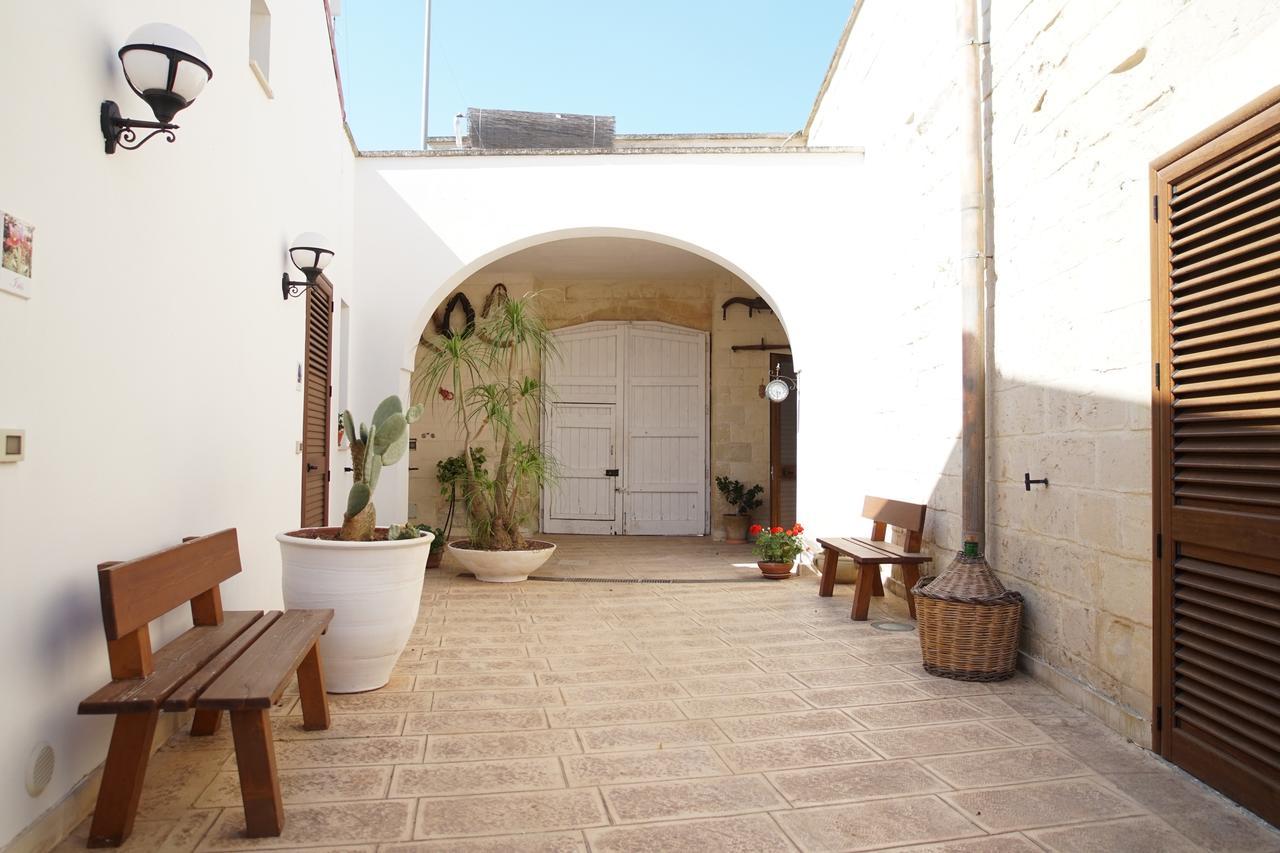 Il Giardino Del Tiglio Bed & Breakfast อุจจาโน ลาเคียซา ภายนอก รูปภาพ
